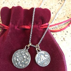 Amoro necklace for summer